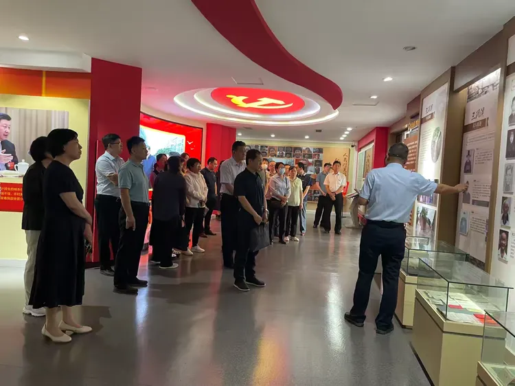 简篇-区委区直机关工委举办2024年第二期“发展面对面,今天我来谈”机关先锋荟