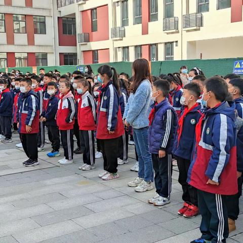 珍爱生命，安全先行--滦镇街道新区小学安全教育系列活动纪实