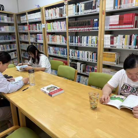 【先锋龙洞】汇聚你我力量，共护健康成长——龙洞街道银座花园社区开展护苗·绿书签行动宣传活动