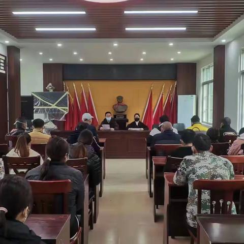 南丰镇马岭排苗族村委会开展乡村治理积分制兑换物品活动