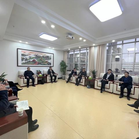 台前县委办公室一行来我县学习交流