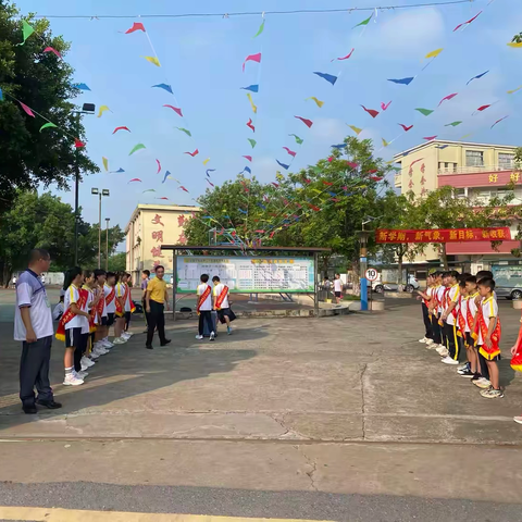 新学期启航：温暖服务，智慧启迪，劳动筑基——蚬岗镇中心小学开学第一天情况简报