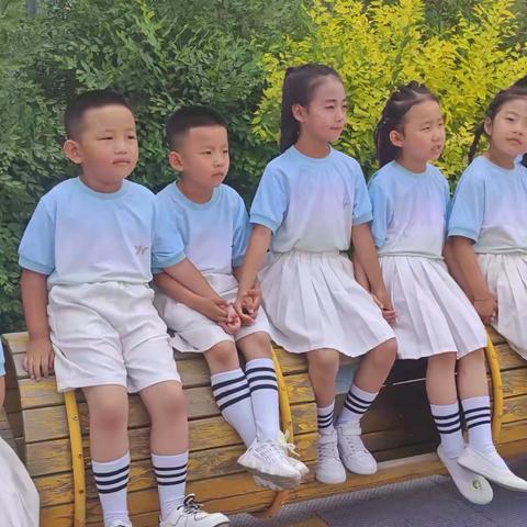 成长可见·未来可期——民族实验幼儿园大一班学期末总结