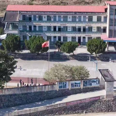 享书写之乐，绽汉字之美——七尺小学古诗词硬笔书写比赛