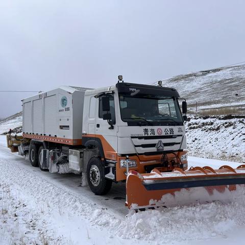 迎风战雪保通途 守护春运归乡路