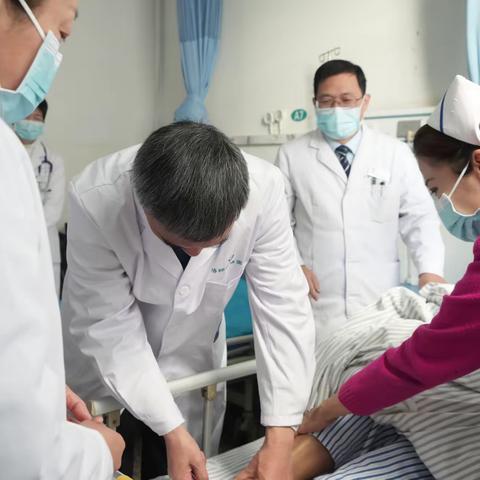重磅返场！上海三甲神经科专家再临洛阳伊洛医院！