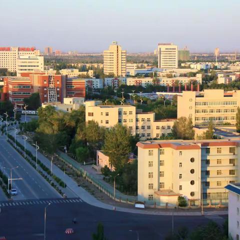 温馨家园——献给哈密石油基地建成30周年