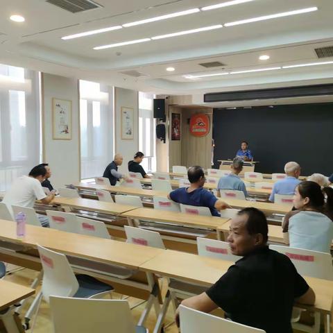 【城市管理进社区】垃圾分类一小步，社会文明一大步。