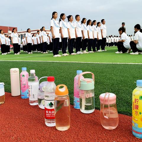 培养坚强的意志   锤炼优秀的品质