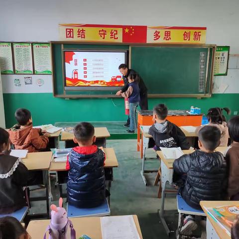 “火灾无情，预防先行”—曲陌总校南卷学校消防演练纪实