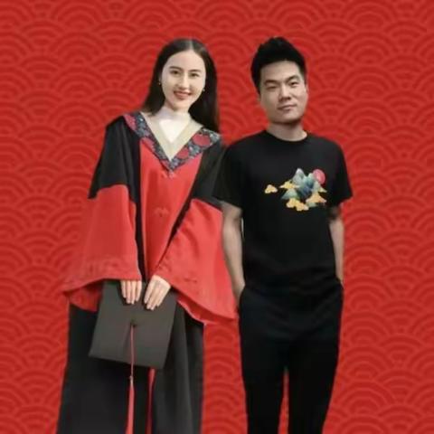 陕西两大网红，董宇辉和相宜回老家过年，网友感慨难怪找不到对象