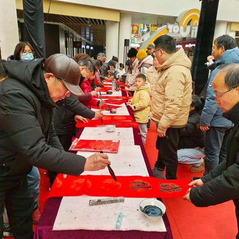 万事兴“龙”！文昌社区文化家园开展迎新春、写春联活动