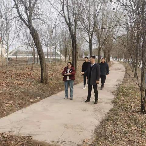 汽车小镇服务中心持续推进园区环境整治工作
