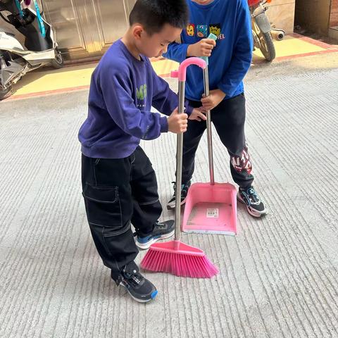 小良镇童欢启智幼儿园开展巩卫清洁卫生活动简报