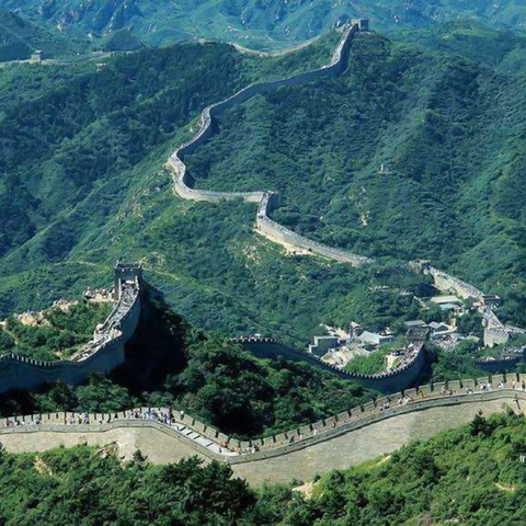 中国的世界文化遗产——万里长城——五（3）班 吴佳熹