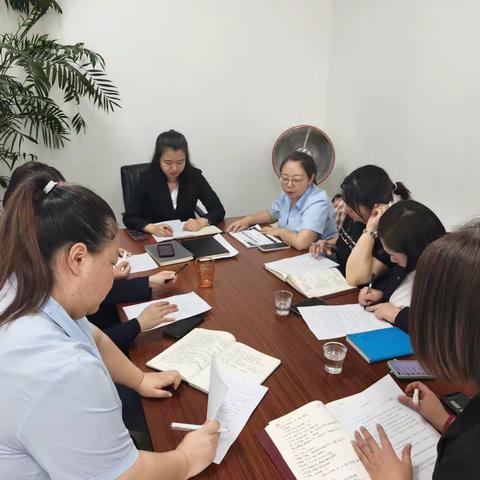 克拉玛依分公司个客条线下基层机构白碱滩支公司开展帮扶培训工作