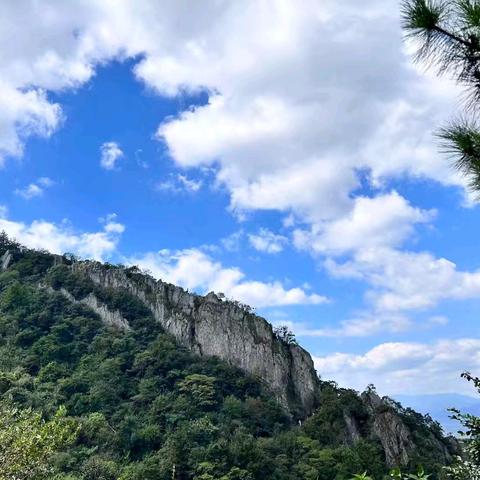 鸿飞徽商古道+壁画村萌坑石长城+雪岩商道穿越