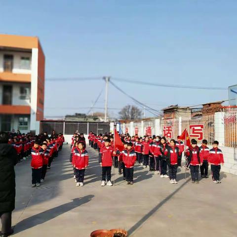 学习雷锋，从我做起——水冶镇阜城东街小学学习雷锋月活动