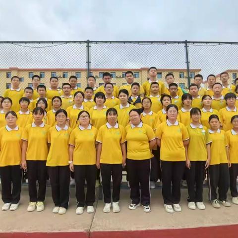 回望过去，展望未来