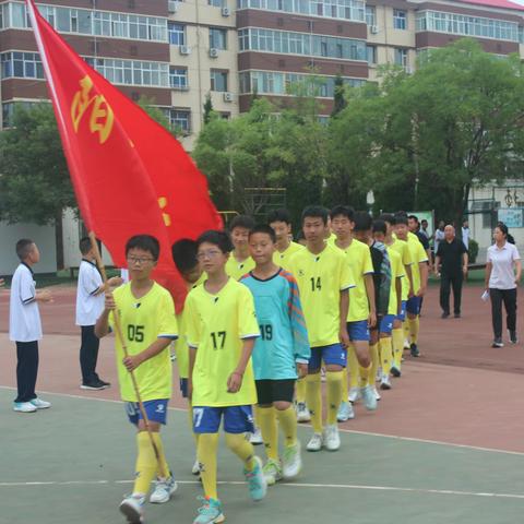 让足球精神在成志校园熠熠闪光