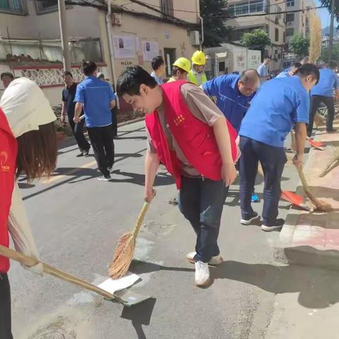 【初心向党 东风领航】东风街道葡萄园社区开展“迎七一 环境提升为民服务垃圾分类宣传”主题党日活动