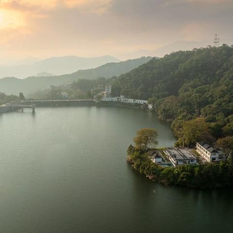 湖光民宿：湖畔二期12房19床180度°湖景房 包场赠送电音KTV