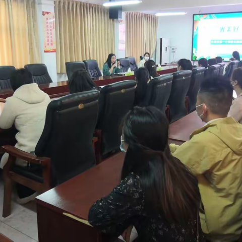 “食”光美好  你我护航  家长陪餐开放日活动