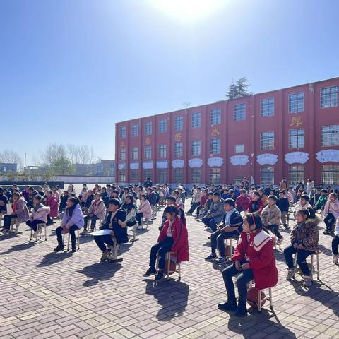 期中表彰再奋进，蓄势待发攀高峰--田营小学召开期中考试表彰大会