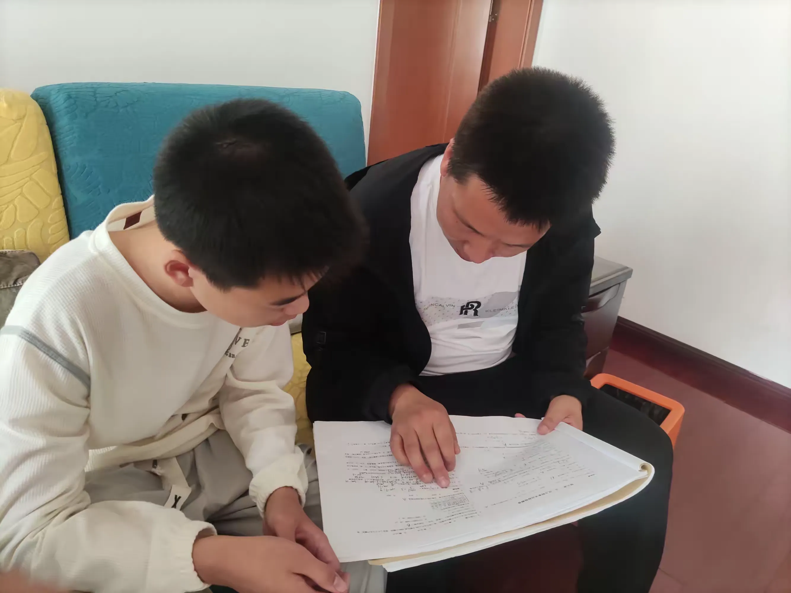 暑日家访路  浓浓家校情——清水县第三中学暑期大走访活动纪实