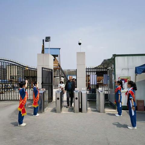 双向奔赴 共育未来——蒸湘区呆鹰岭镇中平小学召开2023年春季家长会