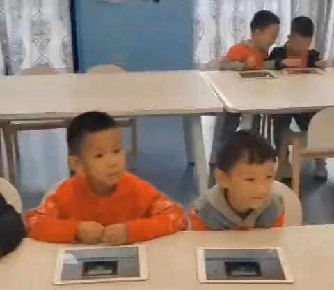 京学灵隆幼儿园编程结课