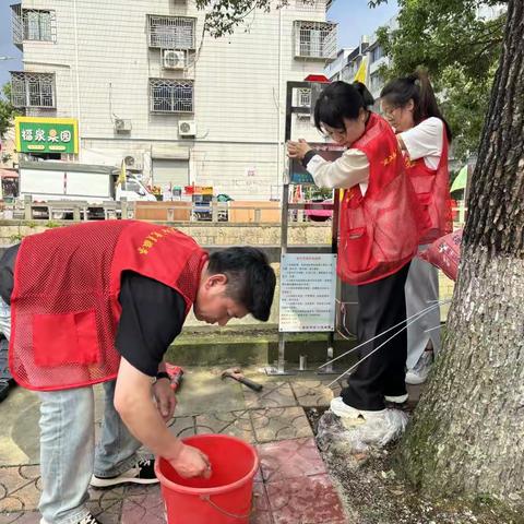 集云社区配备应急救生“三件套”筑牢防溺水安全网