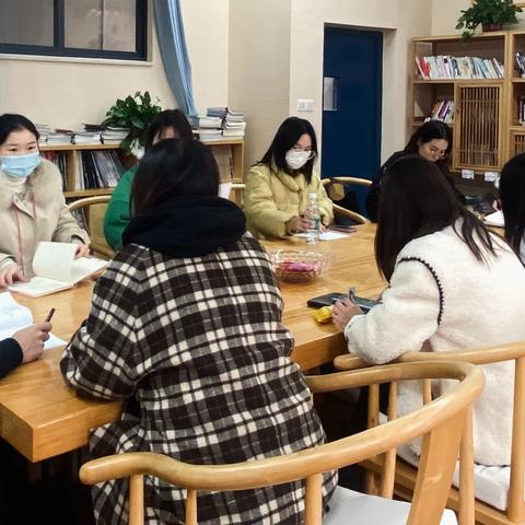 风起扬帆正当时，凝心聚力再出发——记周南学士实验学校四年级组开学工作会议