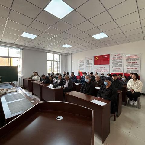 “双争”活动进行时，邯郸“惠民实践团”市级联动宣讲走进丛台区苏曹乡人和社区文艺宣讲活动。