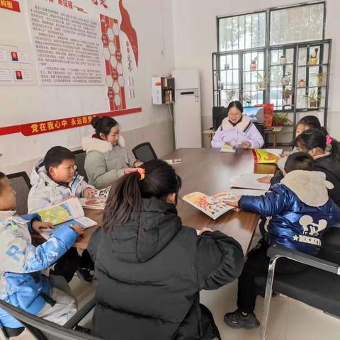 夏洼村开展点燃读书激情  共建书香社区“护苗行动2023”读书活动