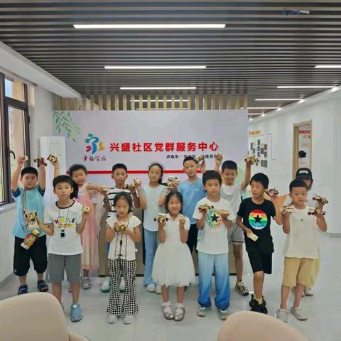 科技不再遥远，家门口点燃科技梦--兴隆街道兴盛社区开展科技教育进社区活动