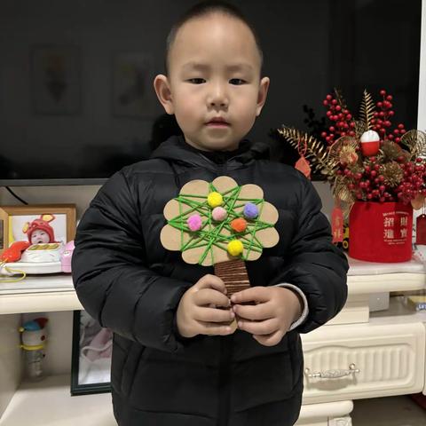 西咸空港小天使幼儿园━悉贝托育一班亲子作品展