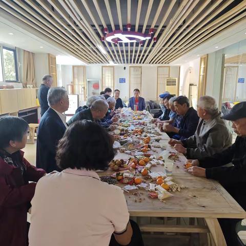 金秋共话，把盏未来——区直东社区庆重阳开展防非反诈活动