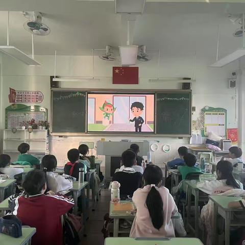 垃圾分类“小行动”，绿色家园“大改变”