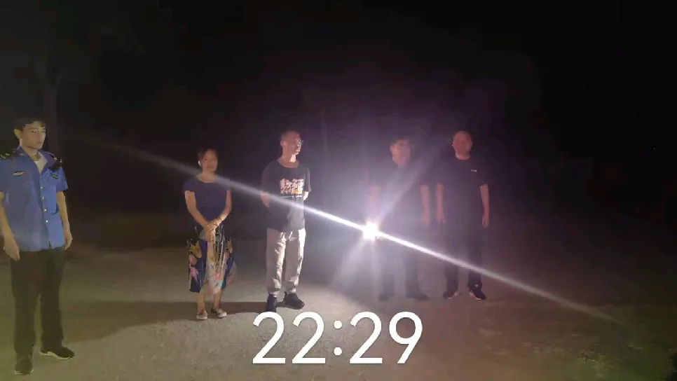 簡篇-扎實履行河長制 保障汛期安全||張卜街道干群齊心共同守護河暢岸綠景美