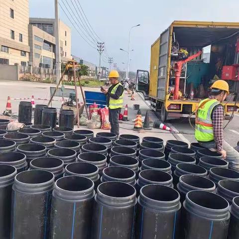 江阴市南闸镇工厂雨污管道非开挖顶管置换【13771948853】