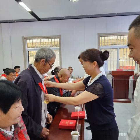 九成宫镇庆祝建党102周年暨“七一”表彰大会