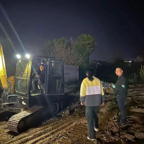 大营镇永乐社区开展“环境清理”活动