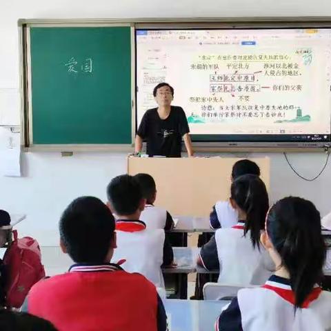 一片丹心育桃李，满腔热血铸师魂