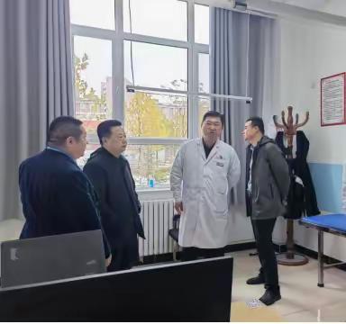 医院领导前往尼勒克县中医院调研对口支援工作