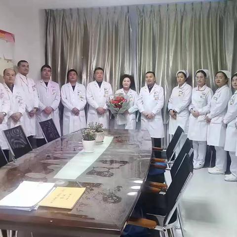 学习身边典型  感受榜样力量