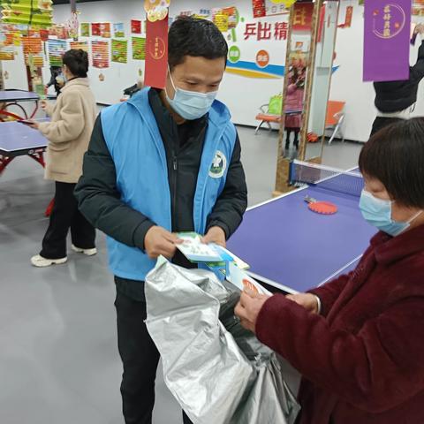 横峰：禁毒宣传迎元宵 平安无毒闹花灯