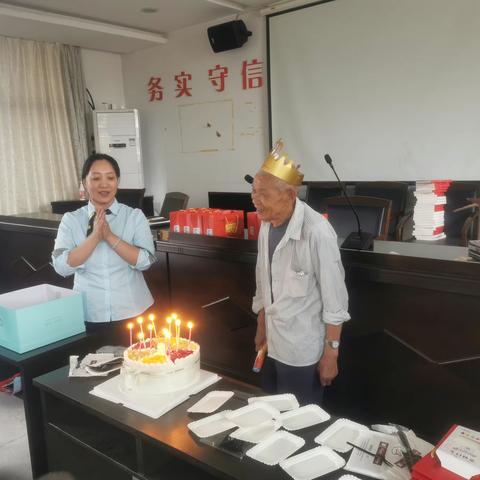 温岭横峰：集体生日会、禁毒暖人心
