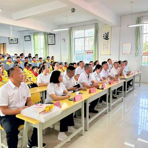 娓娓忆往昔，依依满别情——开远市羊街中心校工会委员会举行2023年退休教师欢送会