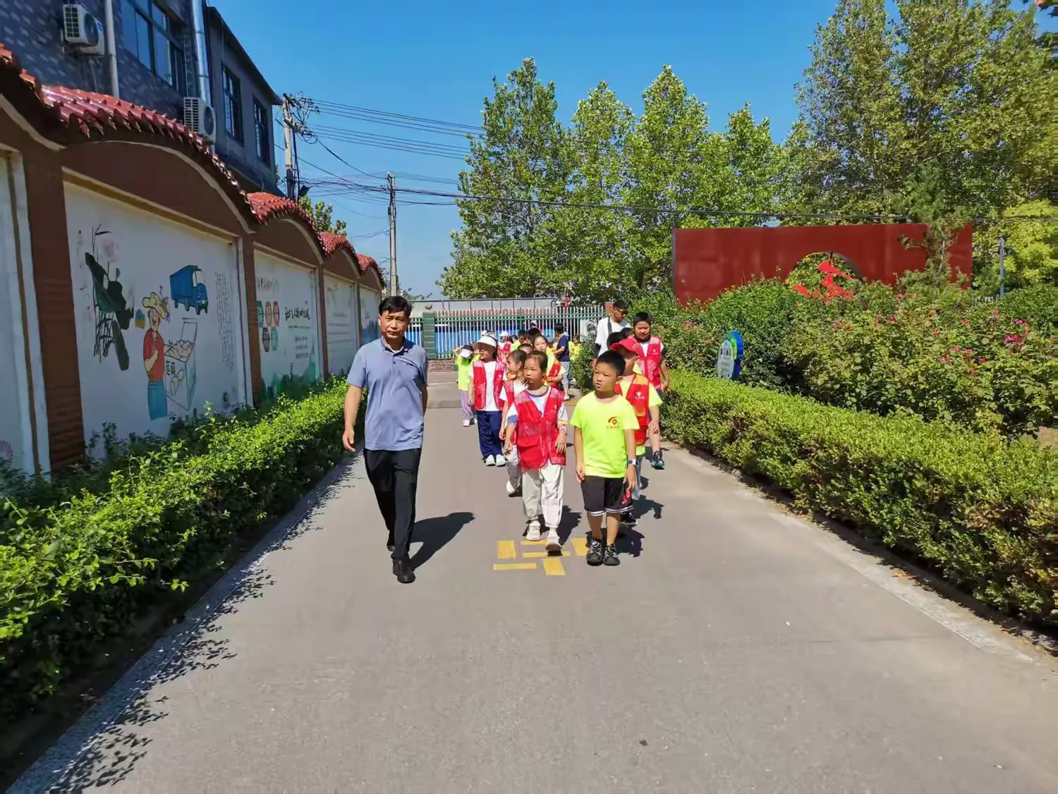 简篇-白云湖街道麻怀河:泥土里长出的乡村振兴领路人